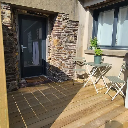 Maison De Bourg Bretonne